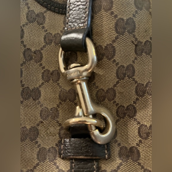 Authentic Gucci GG Canvas Patent Leather Tote - Picture 4 of 16